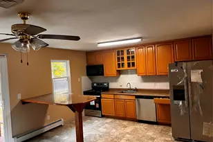 11 Park Manor Ct, Glen Cove, NY 11542 - Photo 7