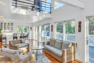19 Bay Woods Dr, Hampton Bays, NY 11946 - Photo 13