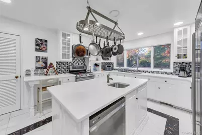 19 Bay Woods Drive, Hampton Bays, NY 11946 - Photo 21