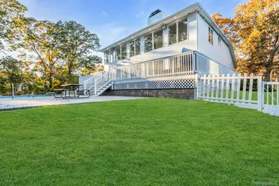 19 Bay Woods Drive, Hampton Bays, NY 11946 - Photo 45