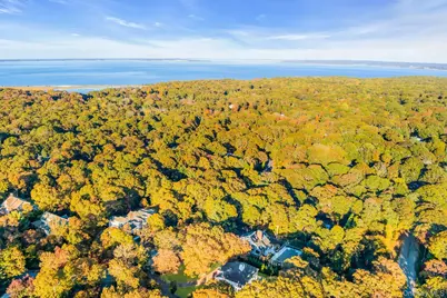 19 Bay Woods Drive, Hampton Bays, NY 11946 - Photo 33