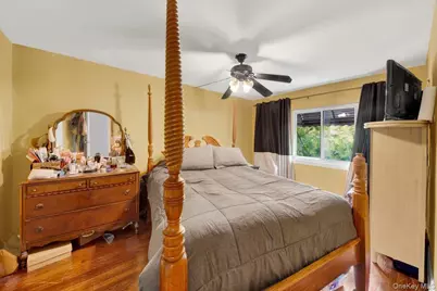 3302 Colden Avenue, Bronx, NY 10469 - Photo 15