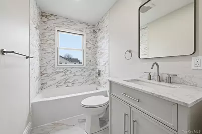 2 Griffin Lane, Syosset, NY 11791 - Photo 31