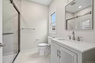 2 Griffin Lane, Syosset, NY 11791 - Photo 15