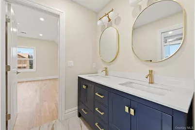 2 Griffin Lane, Syosset, NY 11791 - Photo 27