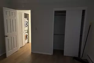 221 N Middletown Rd, Pearl River, NY 10965 - Photo 9