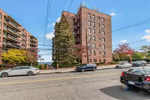 1110 Stadium Ave, Bronx, NY 10465 - Photo 13