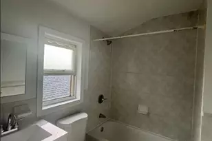 146-51 177th St, Jamaica, NY 11434 - Photo 11