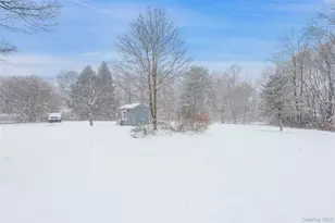 445 N Quaker Ln, Hyde Park, NY 12538 - Photo 35