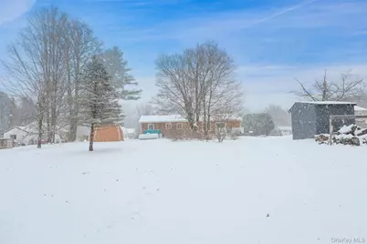 445 N Quaker Lane, Hyde Park, NY 12538 - Photo 33