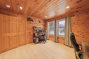 445 N Quaker Ln, Hyde Park, NY 12538 - Photo 25