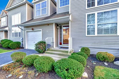 45 Halley Lane, Miller Place, NY 11764 - Photo 3