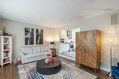 69 Lauren Avenue, Dix Hills, NY 11746 - Photo 7