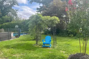 69 Lauren Ave, Dix Hills, NY 11746 - Photo 37