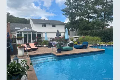 69 Lauren Avenue, Dix Hills, NY 11746 - Photo 35