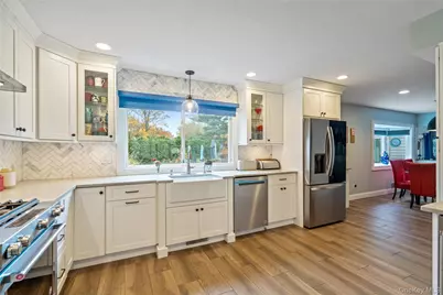 69 Lauren Avenue, Dix Hills, NY 11746 - Photo 9