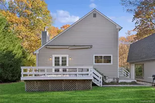 33 Whalers Dr, Sag Harbor, NY 11963 - Photo 9