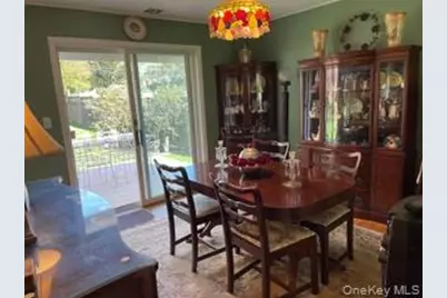 77 Universe Drive, Levittown, NY 11756 - Photo 5