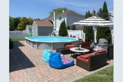 1 Freedom Court, Babylon, NY 11702 - Photo 23