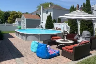 1 Freedom Ct, Babylon, NY 11702 - Photo 23