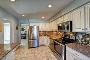 1 Freedom Ct, Babylon, NY 11702 - Photo 7