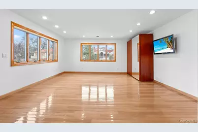 64-16 211 Street, Bayside, NY 11364 - Photo 15