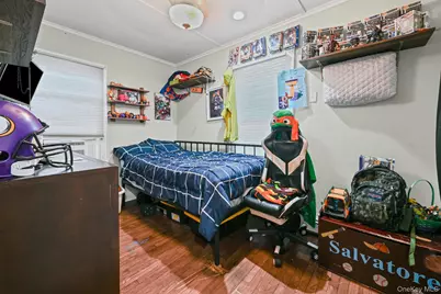 60 Montauk Avenue, Merrick, NY 11566 - Photo 13