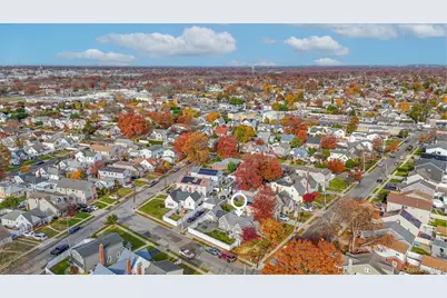 60 Montauk Avenue, Merrick, NY 11566 - Photo 21