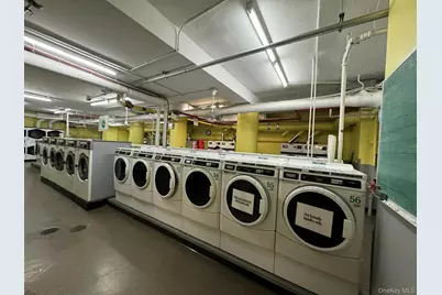 70-25 Yellowstone Blvd #1 Y, Forest Hills, NY 11375 - Photo 11