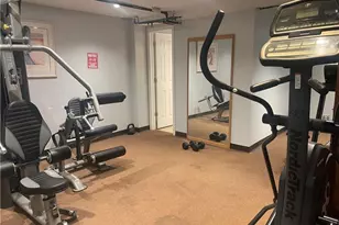 150 Glenwood Ave, Yonkers, NY 10703 - Photo 11