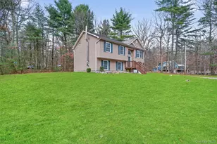 135 Old Forestburg Rd, Sparrow Bush, NY 12780 - Photo 3