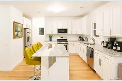 2 Winfield Davis Drive, Coram, NY 11727 - Photo 7