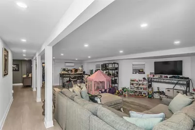 1600 Bay Boulevard, Atlantic Beach, NY 11509 - Photo 15