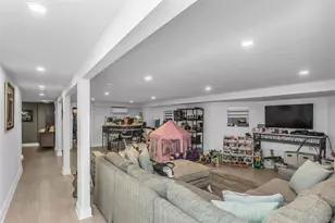 1600 Bay Blvd, Atlantic Beach, NY 11509 - Photo 15