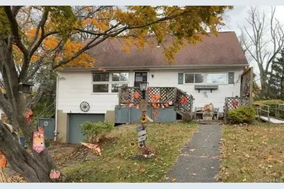 724 Locksley Road, Yorktown Heights, NY 10598 - Photo 1