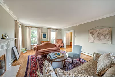 178 S Bayview Avenue, Amityville, NY 11701 - Photo 11