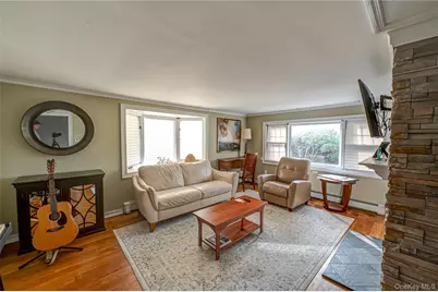 178 S Bayview Avenue, Amityville, NY 11701 - Photo 21