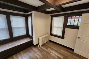 37 Jennings Ave, Patchogue, NY 11772 - Photo 3