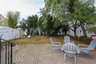 83 Lexington Ave, Westbury, NY 11590 - Photo 19