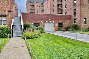 112-25 34th Ave, Corona, NY 11368 - Photo 33