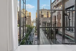 304 E 41st St, New York, NY 10017 - Photo 5