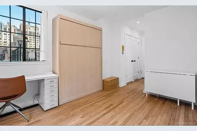 304 E 41st Street #1503A, New York, NY 10017 - Photo 15