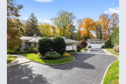 12 Orchard Drive, Woodbury, NY 11797 - Photo 23