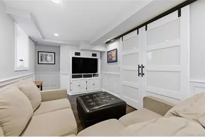 42 Homecrest Court, Oceanside, NY 11572 - Photo 7