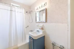 2390 Palisade Ave, Bronx, NY 10463 - Photo 17