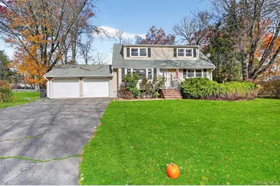 34 Poplar Street, Nanuet, NY 10954 - Photo 1