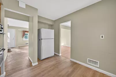 34 Poplar Street, Nanuet, NY 10954 - Photo 11