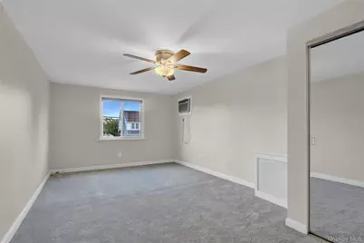 60 Parsons Drive, Hempstead, NY 11550 - Photo 19