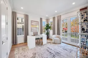 207 Mill Spring Rd, Manhasset, NY 11030 - Photo 15