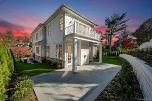 207 Mill Spring Rd, Manhasset, NY 11030 - Photo 43